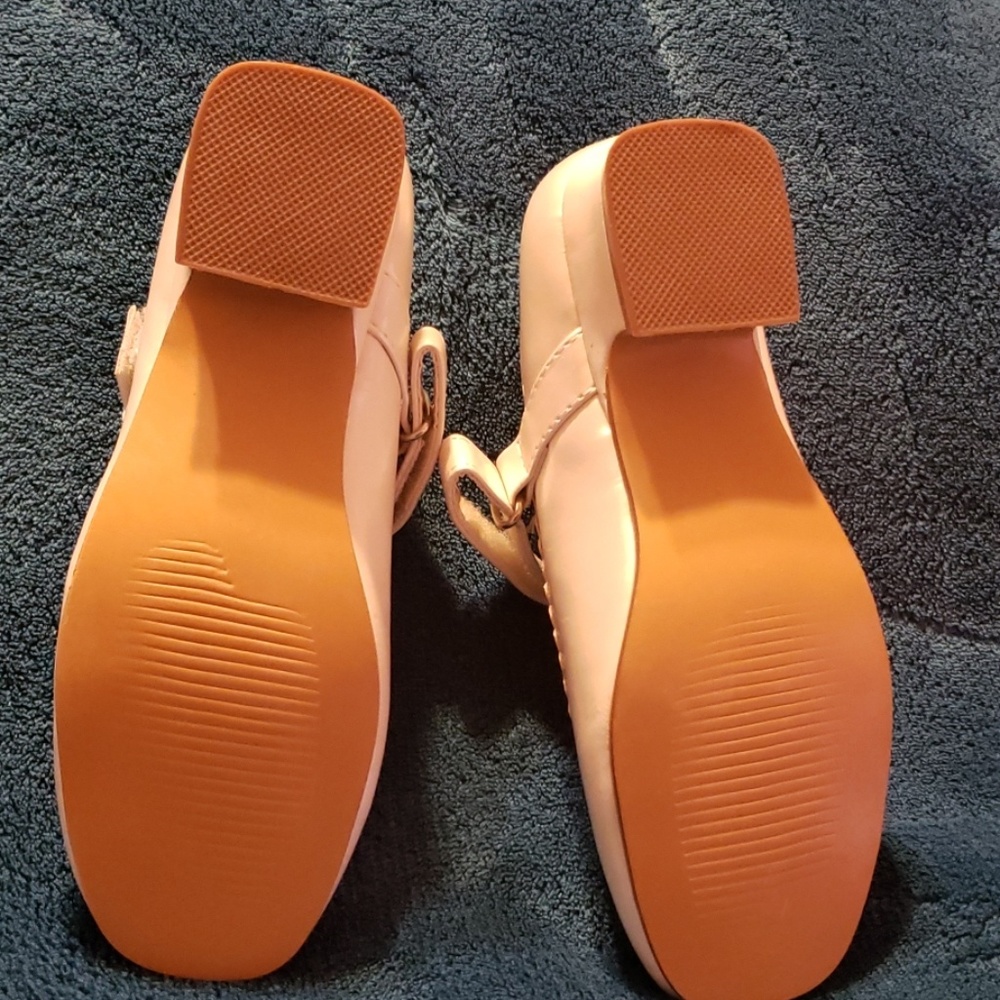 Shoes - Picture 3 of 3